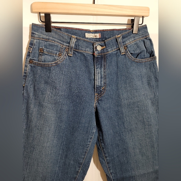 Levi's 550 Relaxed Bootcut Jeans, size 6 short - Picture 3 of 6